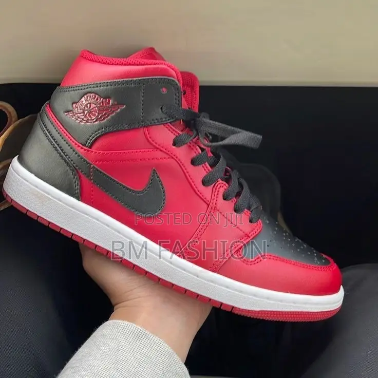 Air Jordan 1 High Reverse Red