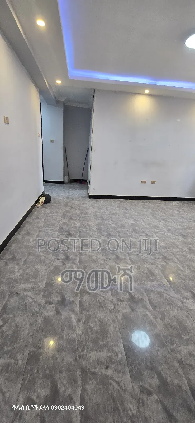 Furnished 2bdrm Condo in አያት 40/60, Bole for sale