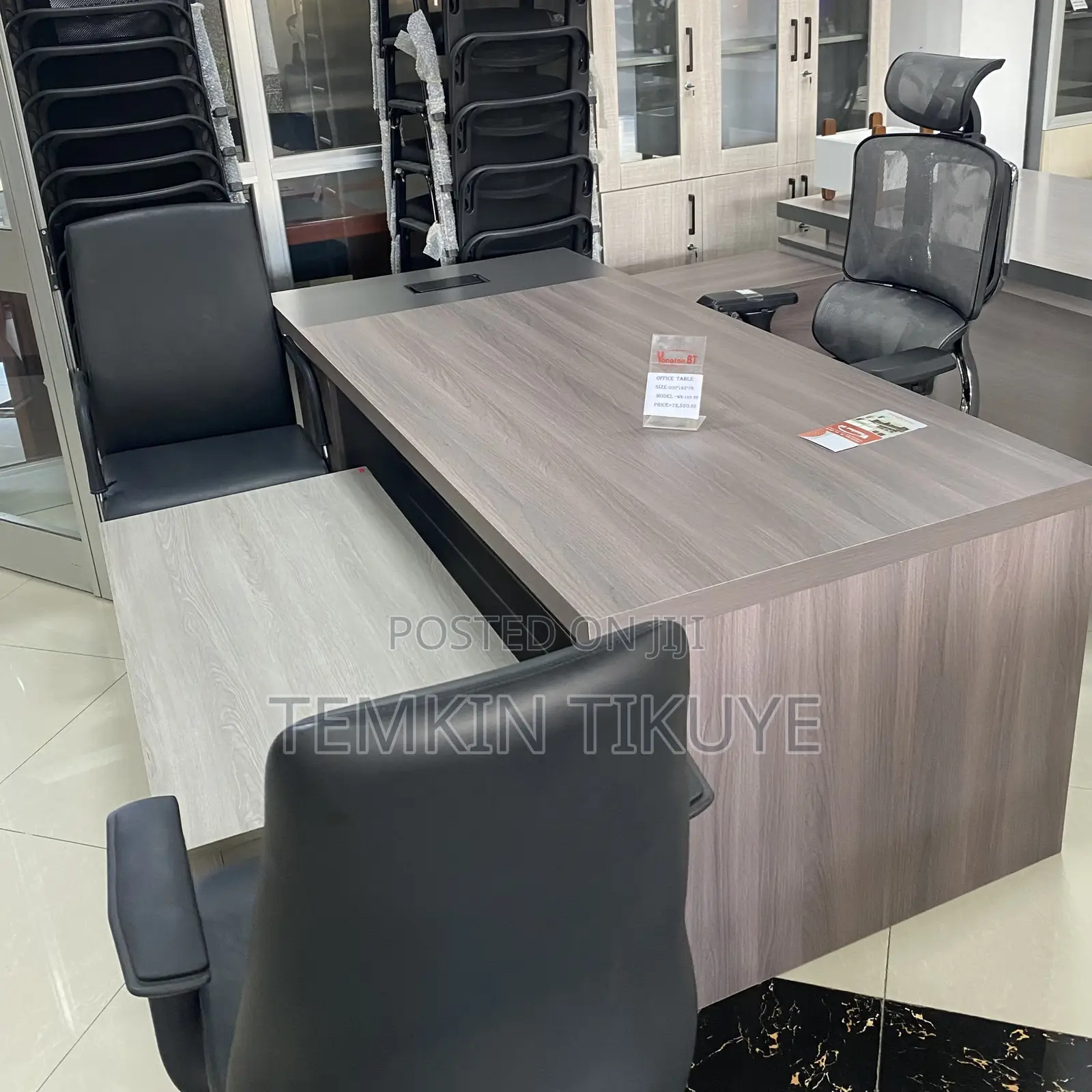 Managerial Desk