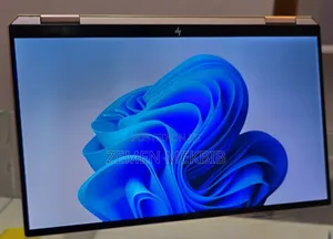 New Laptop HP Spectre X360 16GB Intel Core I7 SSD 512GB