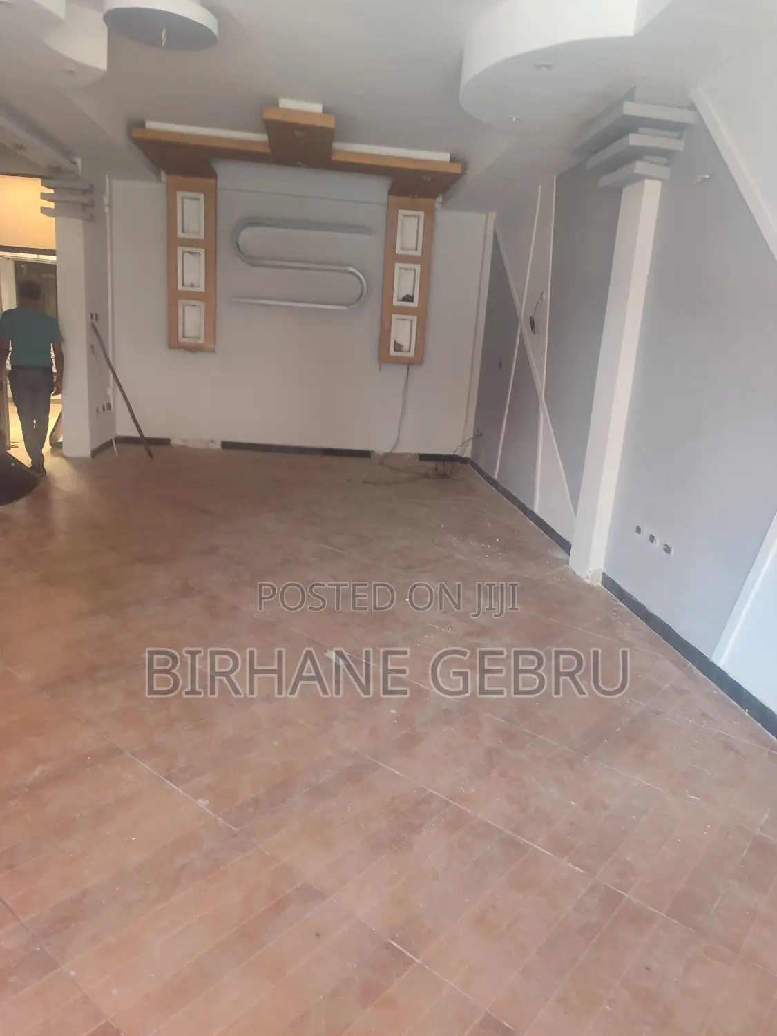 G+4" House Rent for Pension .Office and Other Business