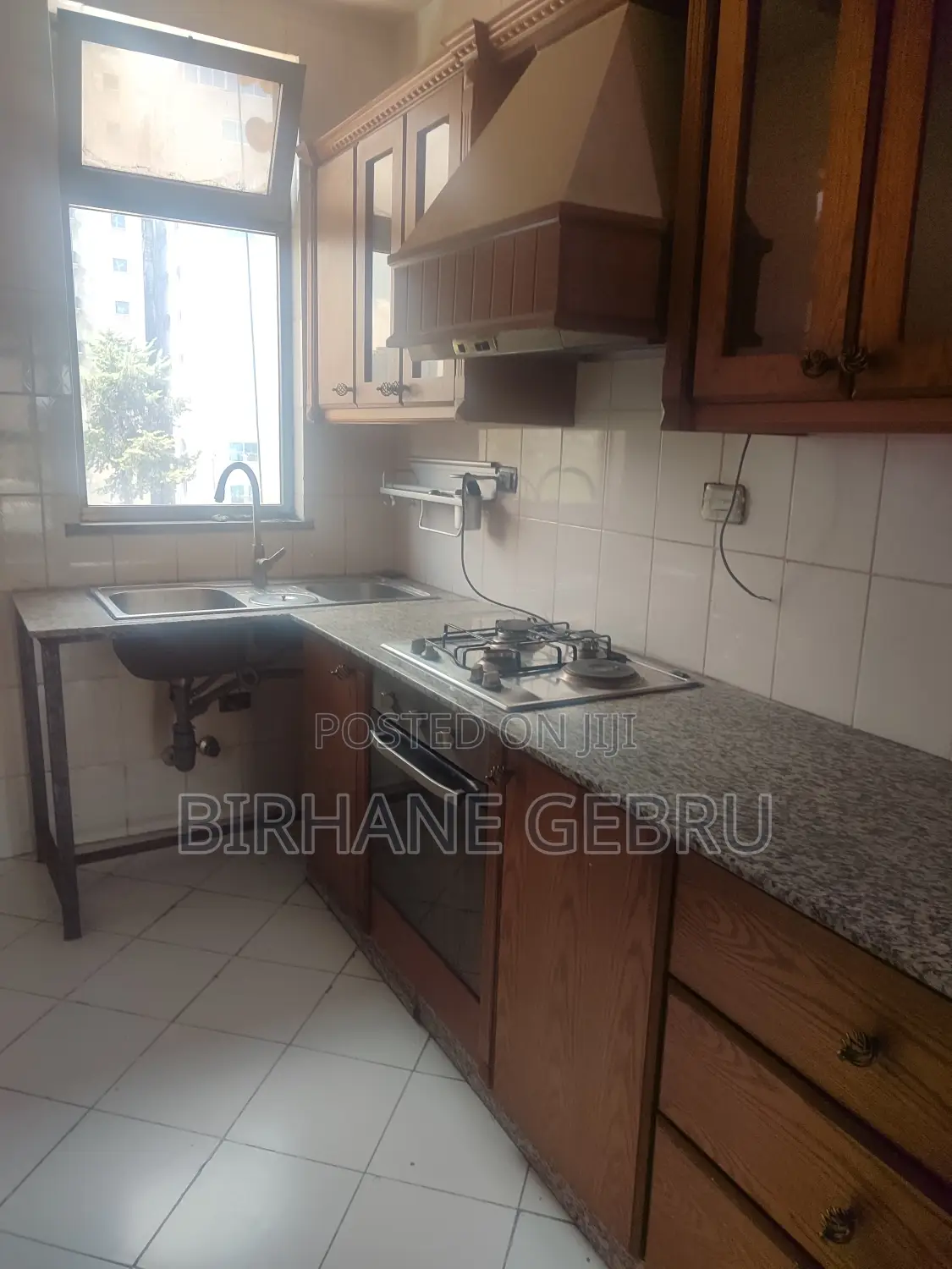 G+4" House Rent for Pension .Office and Other Business