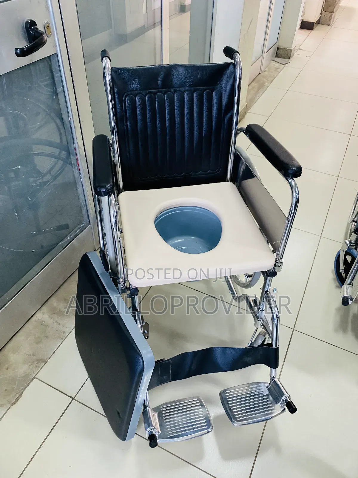 Toilet Wheelchair7wheelchair8wheelchair3wheelchair9wheelchai