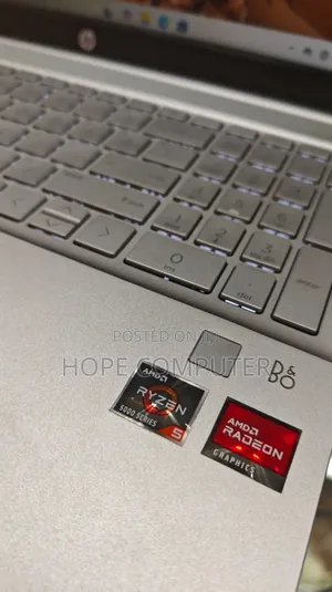 New Laptop HP Pavilion 15 8GB AMD Ryzen 5 SSD 512GB