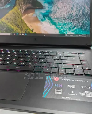 New Laptop MSI Vector GP66HX 12UGS 32GB Intel Core I7 SSD 1T