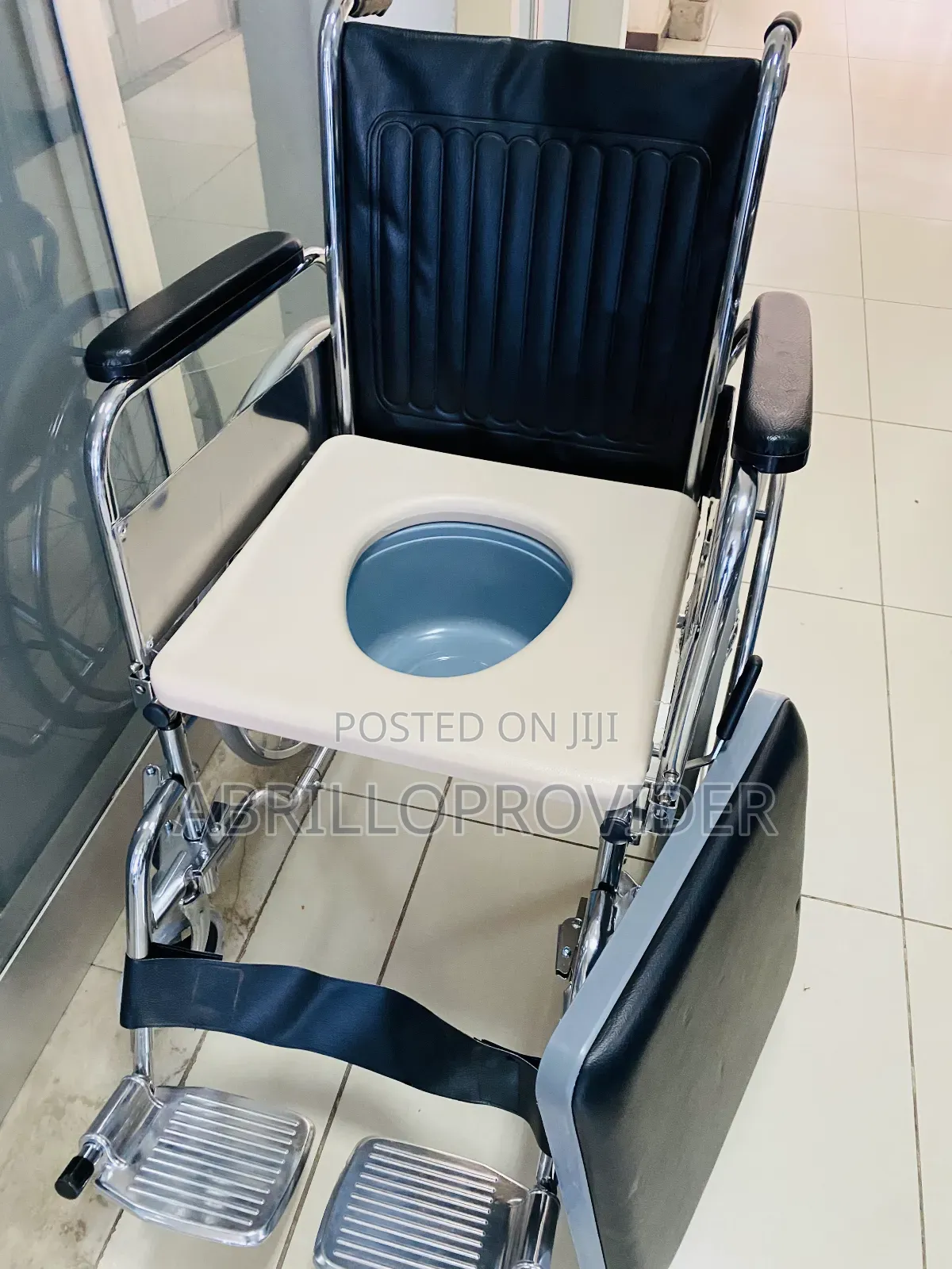 Toilet Wheelchair8wheelchair9wheelchair4wheelchair9wheelchai