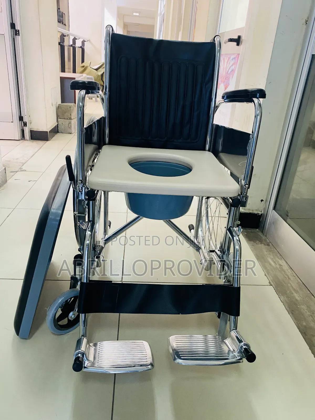 Toilet Wheelchair5wheelchair8wheelchair6wheelchair3wheelchai