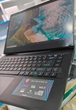 New Laptop MSI Pulse GL66 32GB Intel Core I7 SSD 1T