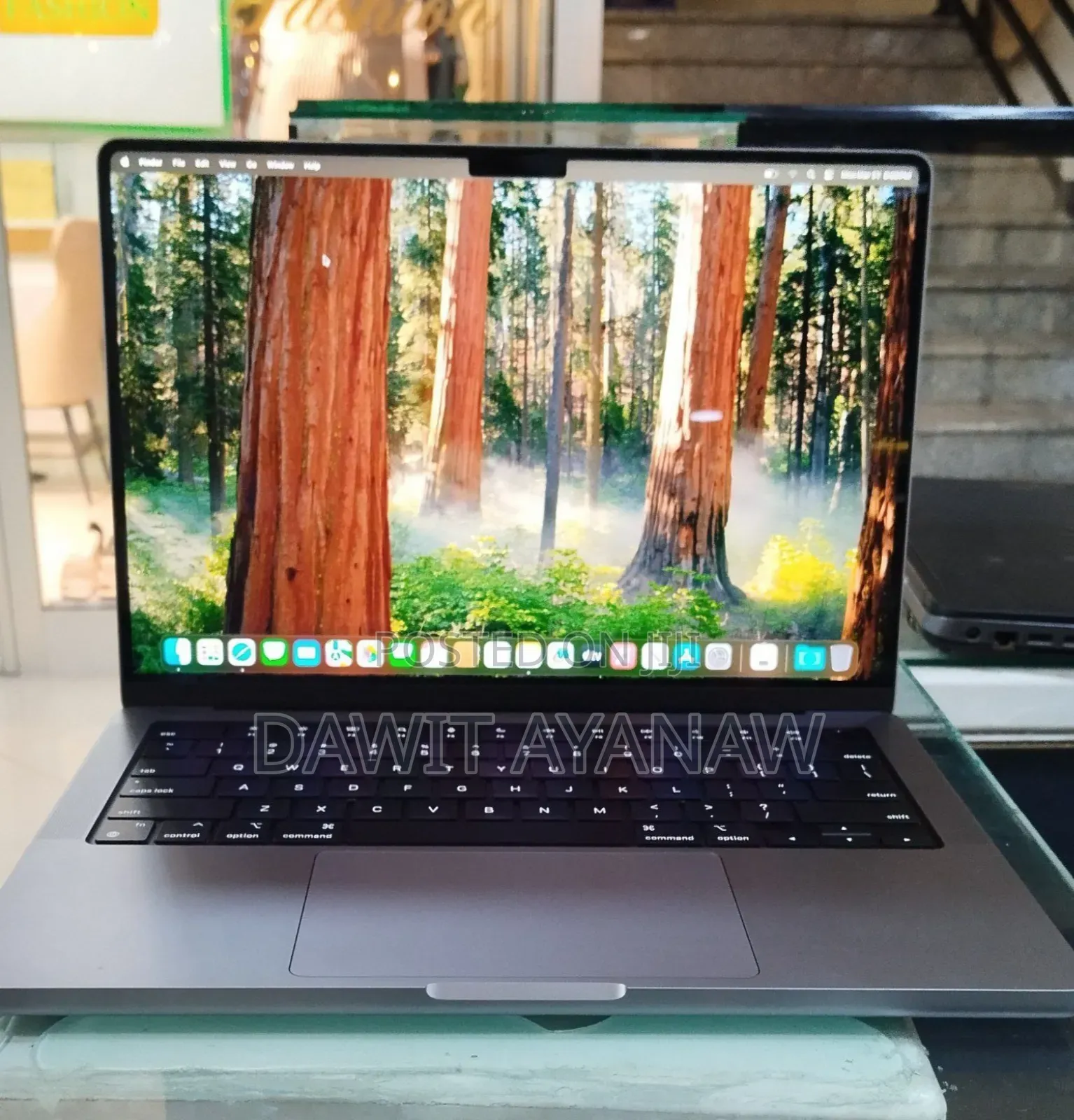 New Laptop Apple MacBook Pro M1 16GB Apple M1 SSD 1T