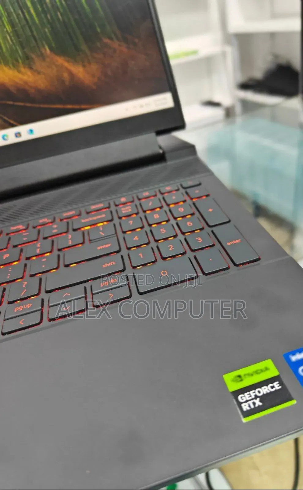 New Laptop Dell G15 5535 16GB Intel Core I7 SSD 1T