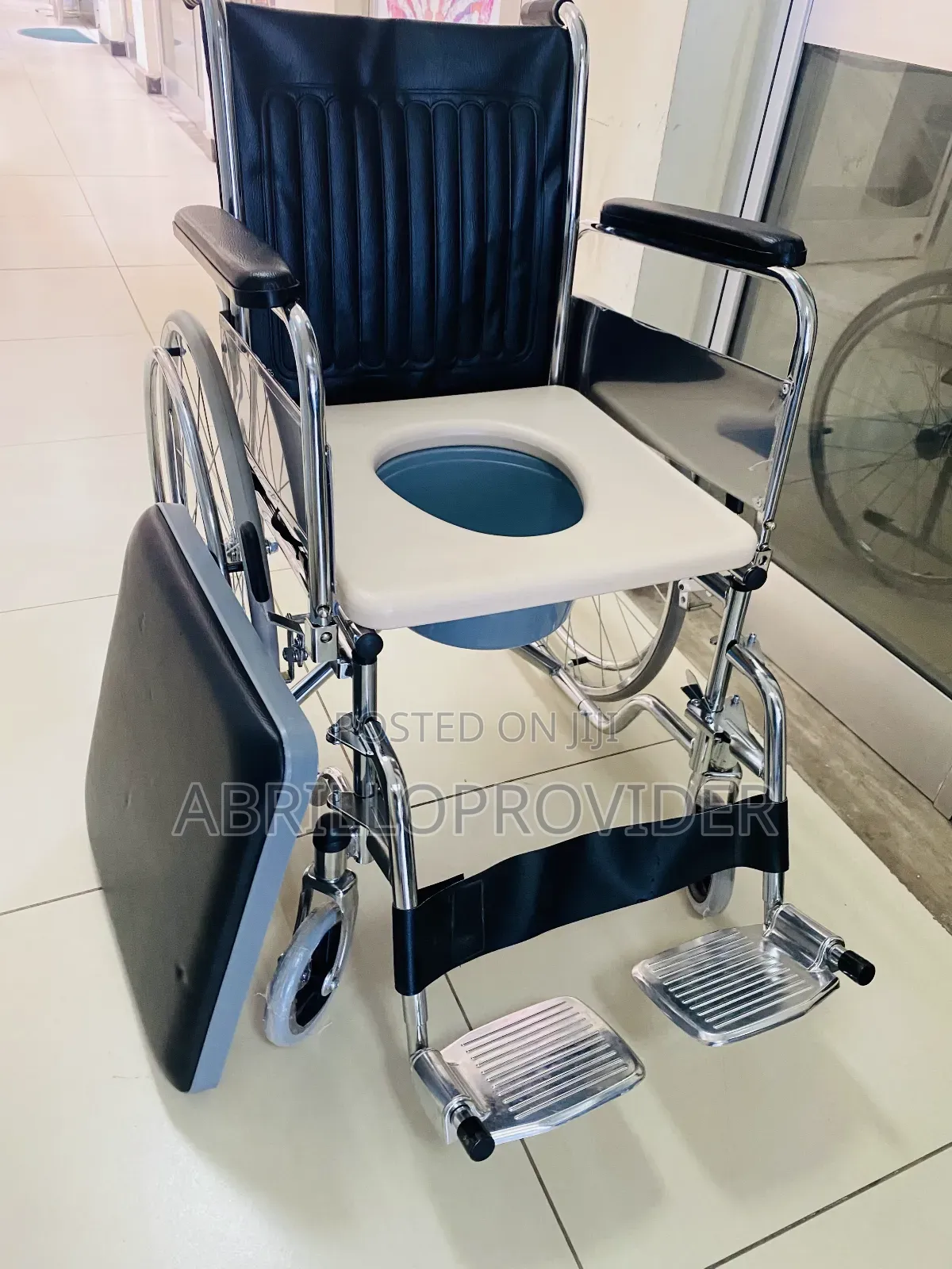Toilet Wheelchair7wheelchair4wheelchair7wheelchair4wheelchai