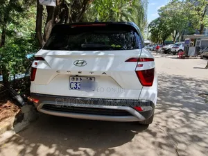 Hyundai Creta 2023 White