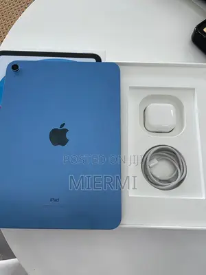 New Apple iPad 10.2 (2021) 256 GB Blue