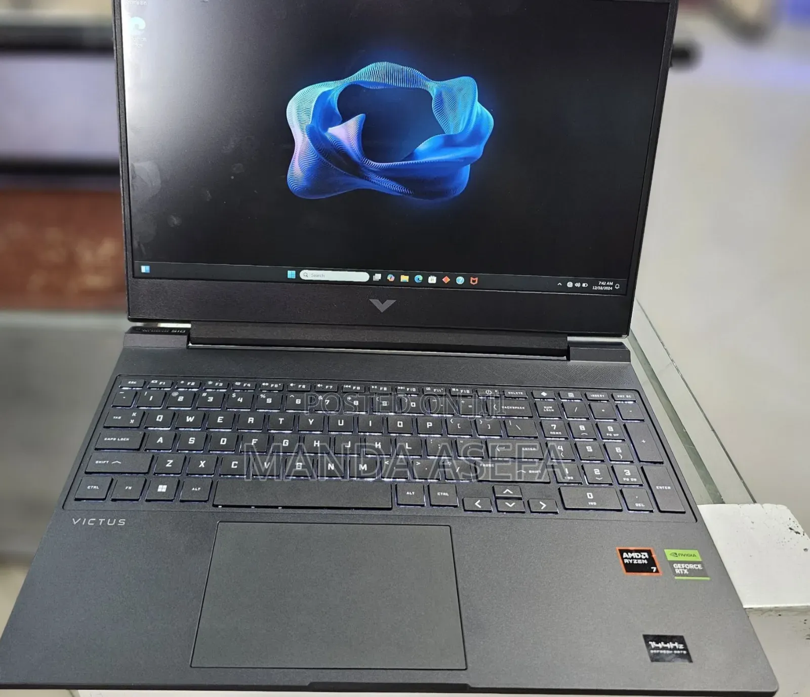 New Laptop HP Victus 16 16GB AMD Ryzen 7 SSD 512GB