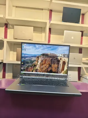 New Laptop Acer Predator Triton 500 SE 16GB Intel Core I7 SSD 1T