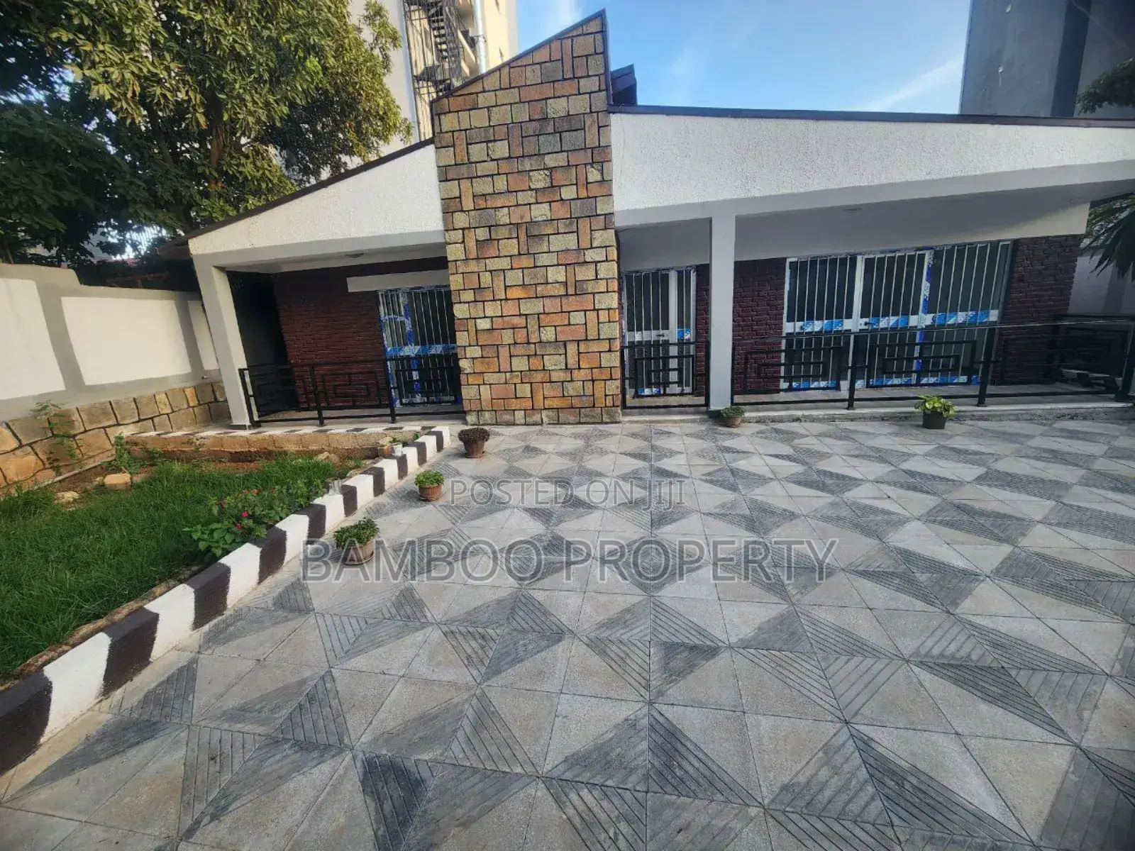 3bdrm Villa in Bole for rent