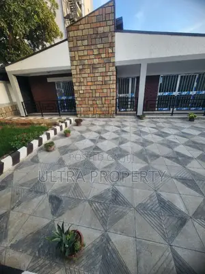 3bdrm Villa in Bole for rent