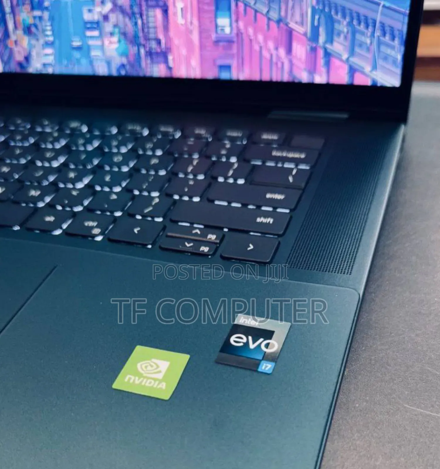 New Laptop Dell Inspiron 16 7630 16GB Intel Core I7 SSD 1T