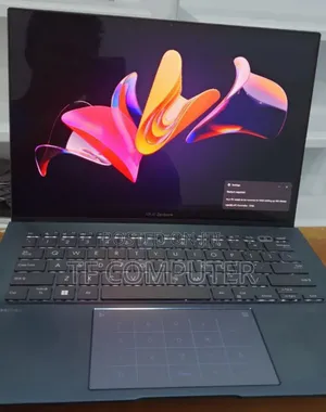 Photo - New Laptop Asus ZenBook UX430UQ 16GB Intel Core I7 SSD 1T