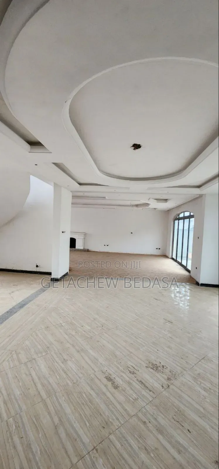 5bdrm House in Rosetts, Oromia-Finfinne for sale