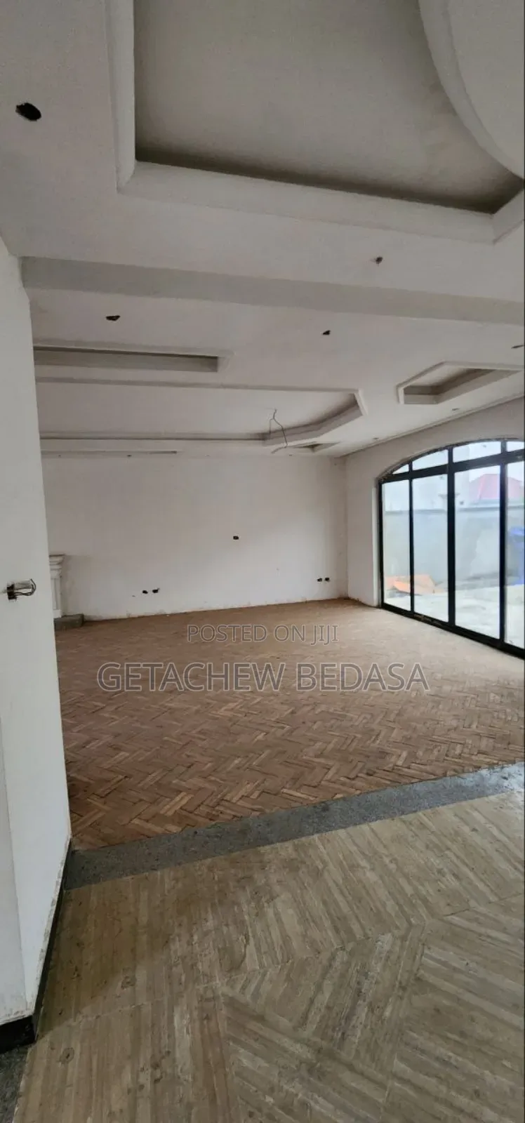 5bdrm House in Rosetts, Oromia-Finfinne for sale