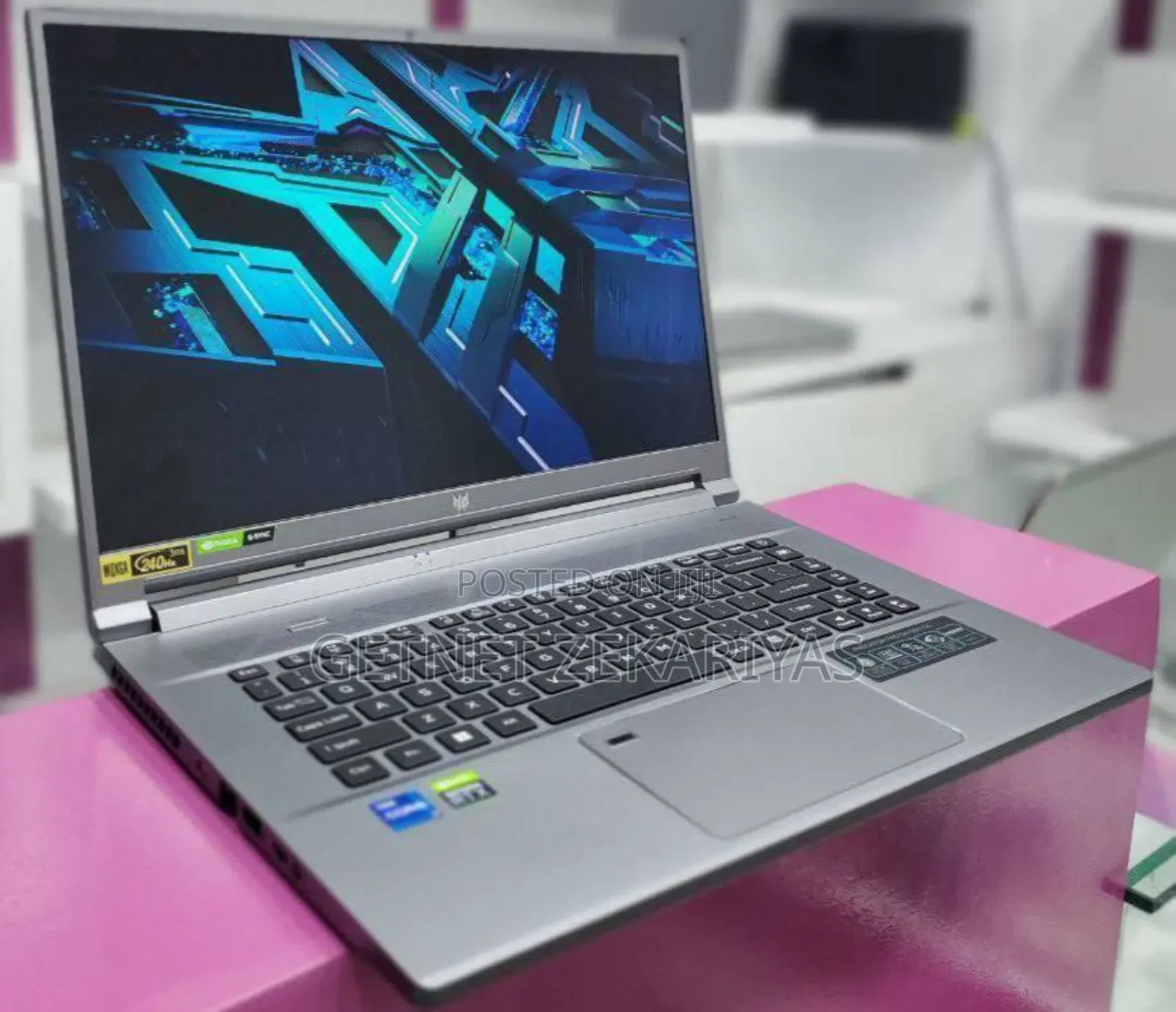 New Laptop Acer Predator Triton 500 SE 16GB Intel Core I7 SSD 1T