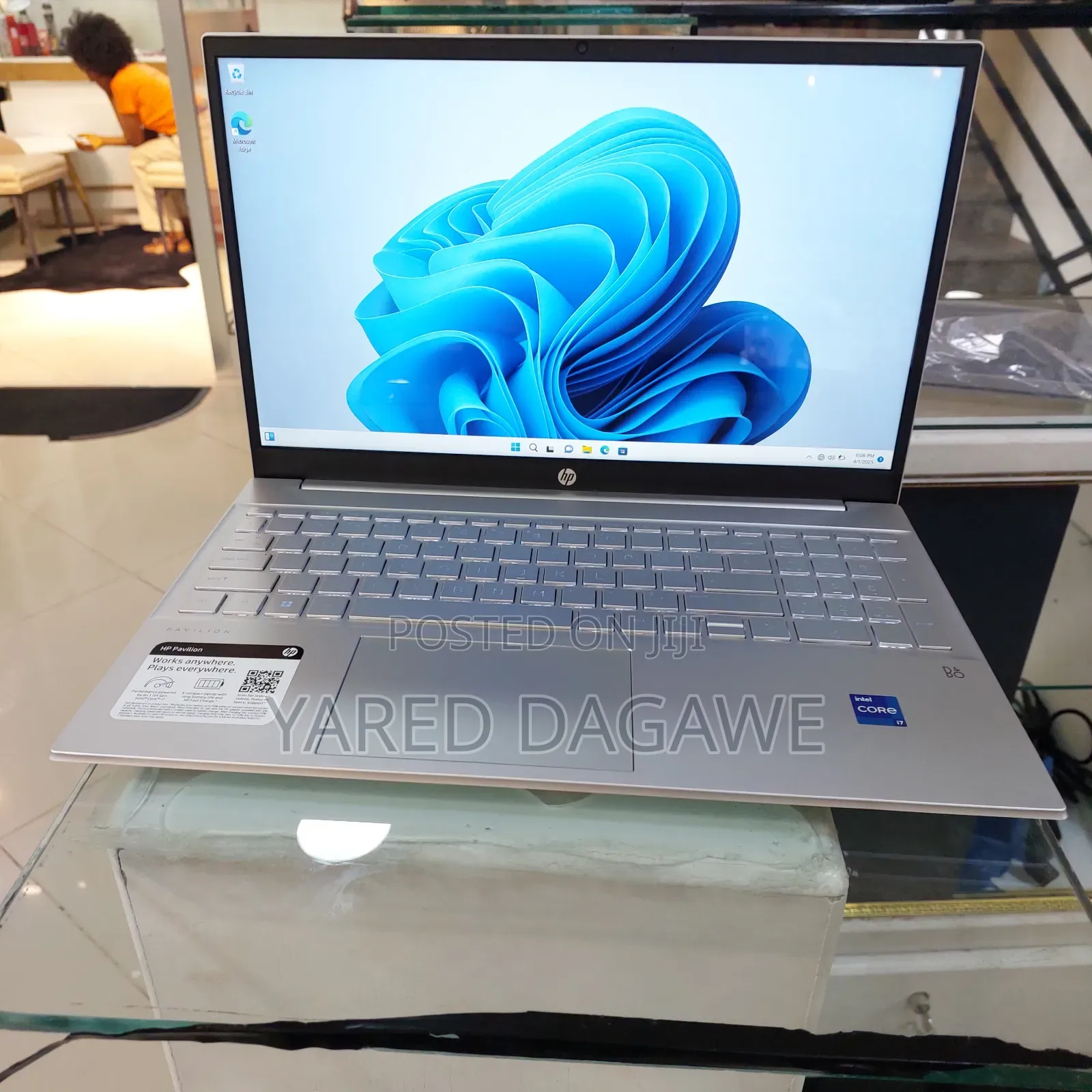 New Laptop HP Pavilion 15 8GB Intel Core I7 SSD 1T