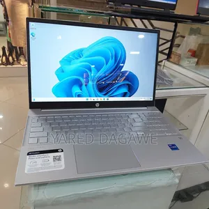 New Laptop HP Pavilion 15 8GB Intel Core I7 SSD 1T