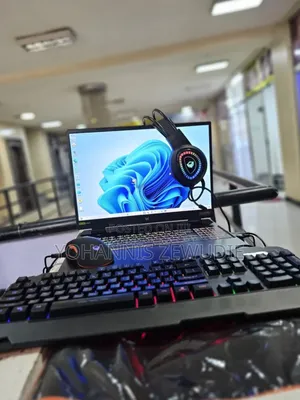 New Laptop Acer Predator Helios 300 16GB Intel Core I9 SSD 1T