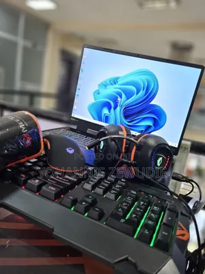 New Laptop Acer Predator Helios 300 16GB Intel Core I9 SSD 1T