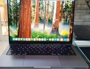 New Laptop Apple MacBook Pro M1 16GB Apple M1 Pro SSD 1T