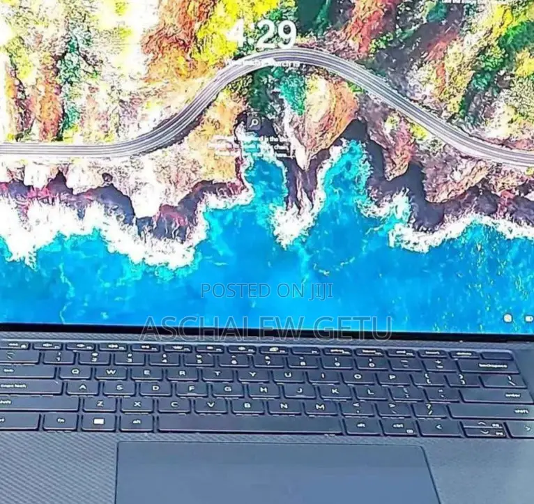 New Laptop Dell Inspiron 15 16GB Intel Core I7 SSD 512GB