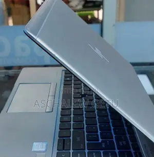 New Laptop HP EliteBook 830 G8 32GB Intel Core I7 SSD 512GB