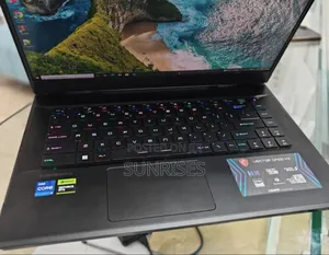 New Laptop MSI Vector GP68 HX 13V 16GB Intel Core I7 SSD 1T
