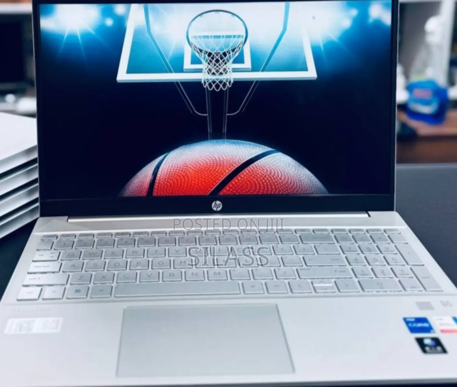 New Laptop HP Pavilion 15 12GB Intel Core I7 SSD 1T