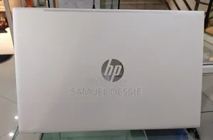 New Laptop HP Pavilion 15 8GB Intel Core I7 SSD 1T