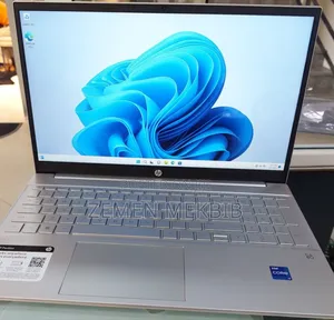 New Laptop HP Pavilion 15 8GB Intel Core I7 SSD 1T