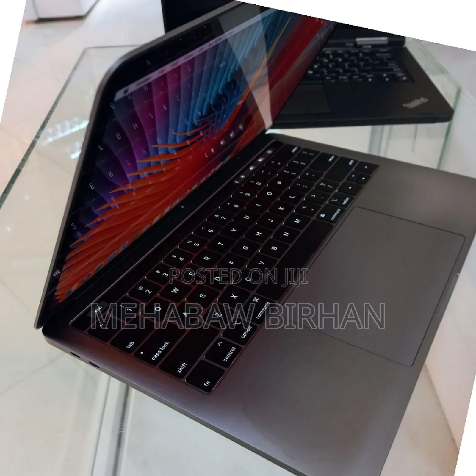 New Laptop Apple MacBook Pro 2018 8GB Intel Core I5 SSD 512GB