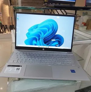 New Laptop HP Pavilion 15 8GB Intel Core I7 SSD 1T