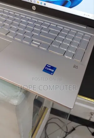 New Laptop HP Pavilion 15 8GB Intel Core I7 SSD 1T