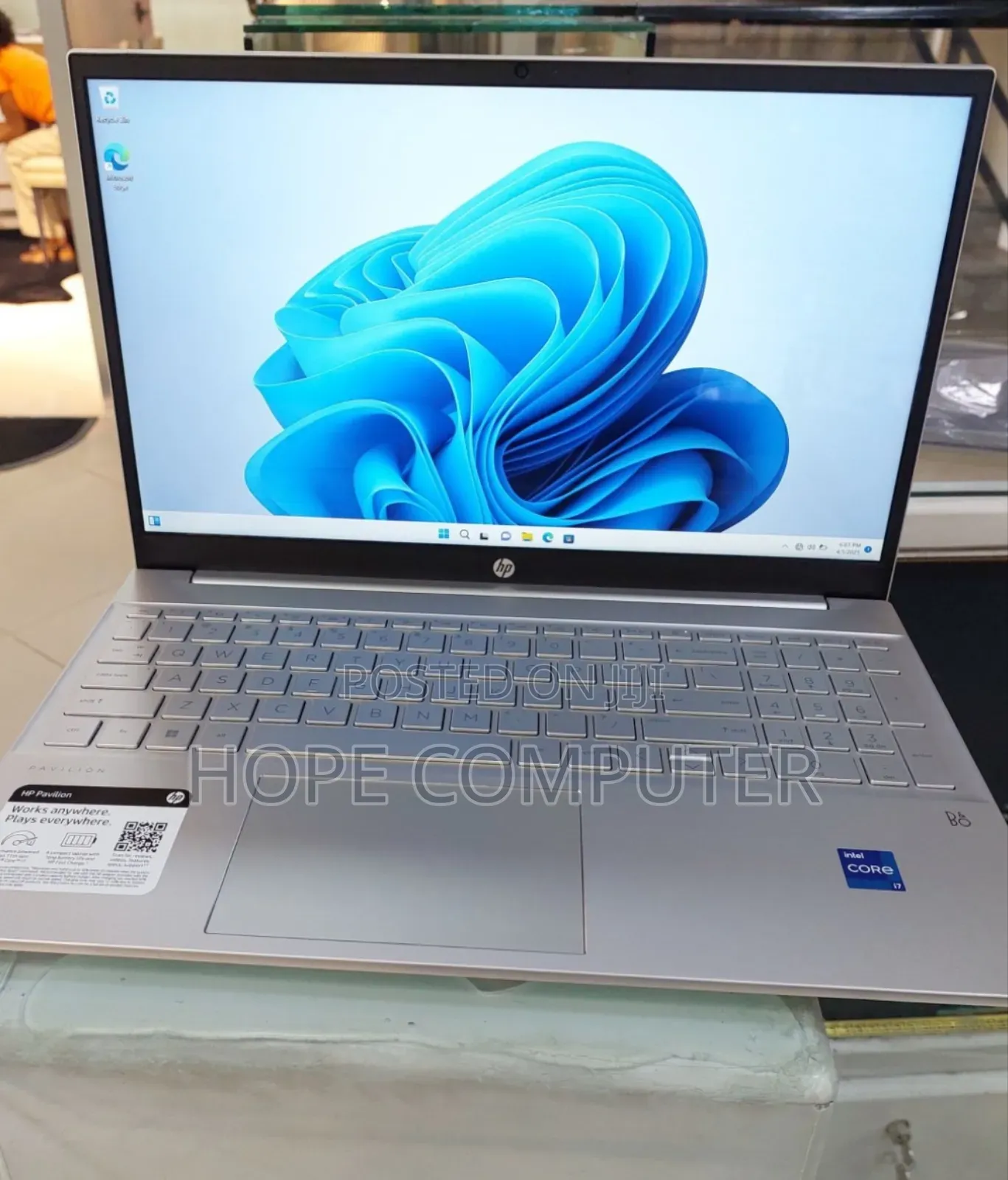 New Laptop HP Pavilion 15 8GB Intel Core I7 SSD 1T