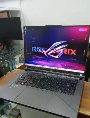 New Laptop Asus ROG Strix G15 32GB Intel Core I9 SSD 1T