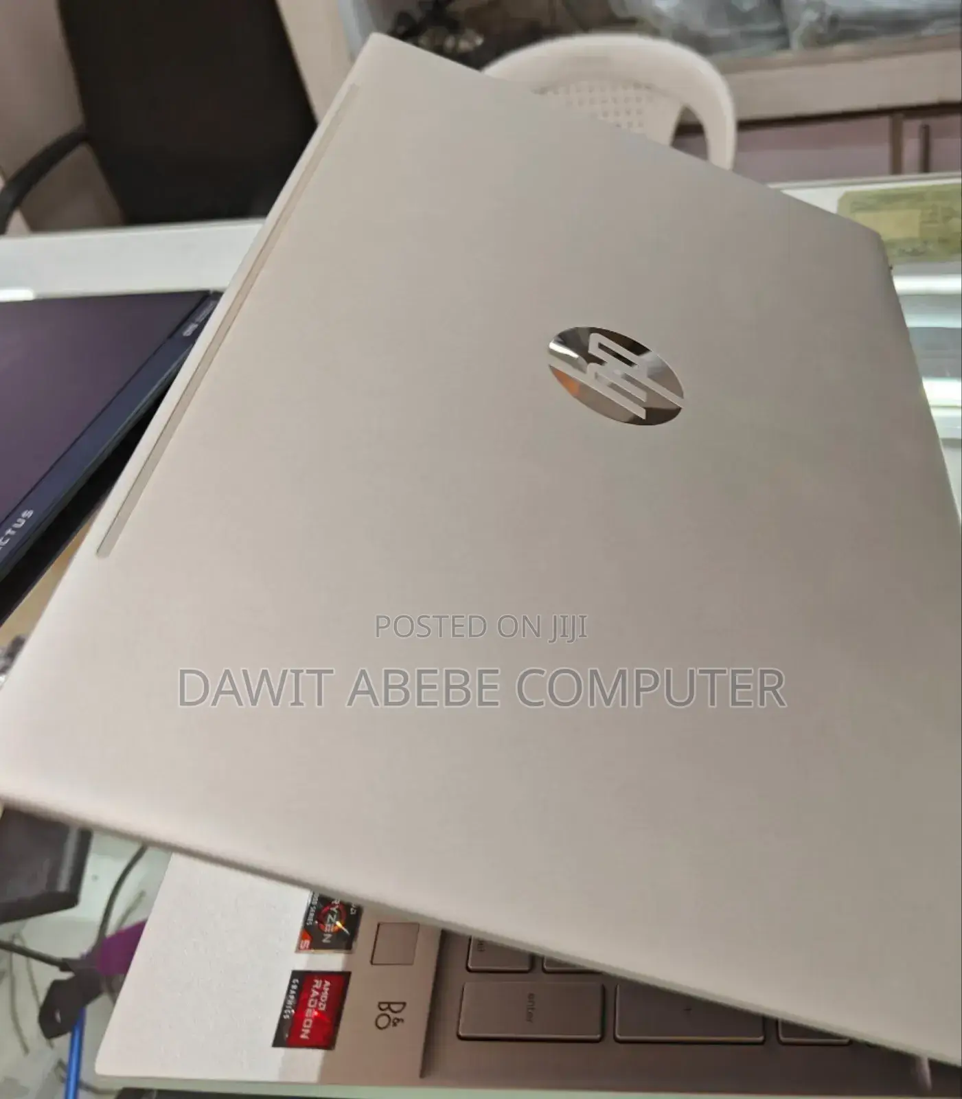 New Laptop HP Pavilion 15 8GB AMD Ryzen 5 SSD 512GB