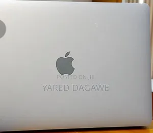 New Laptop Apple MacBook Pro 2022 M2 8GB Apple M2 SSD 256GB