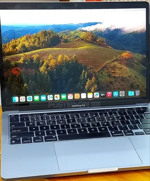 New Laptop Apple MacBook Pro 2022 M2 8GB Apple M2 SSD 256GB