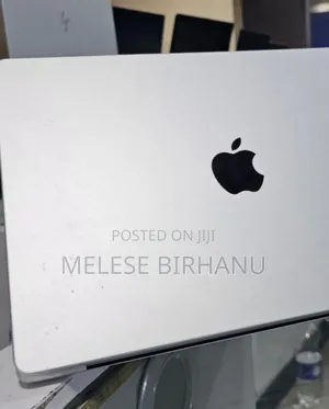 New Laptop Apple MacBook Pro 8GB Intel Core I5 SSD 512GB