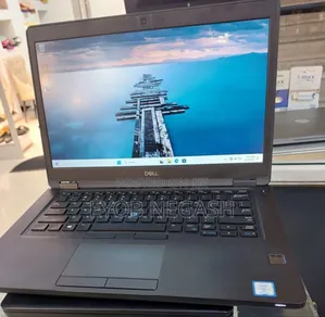 New Laptop Dell Latitude 5310 8GB Intel Core I7 SSD 256GB