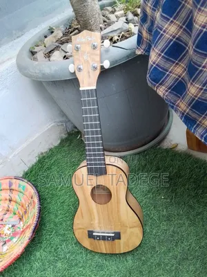 Guitar Ukuleles