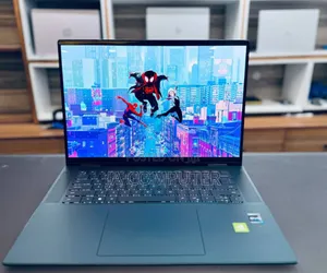 New Laptop Dell Inspiron 15 18GB Intel Core I7 SSD 1T