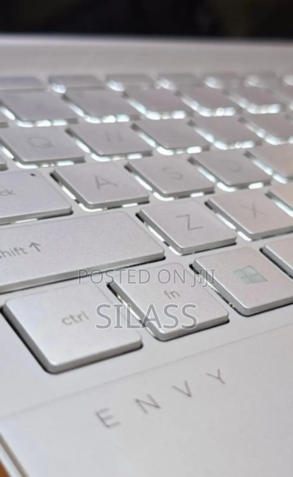 New Laptop HP Envy X2 16GB Intel Core I5 SSD 512GB